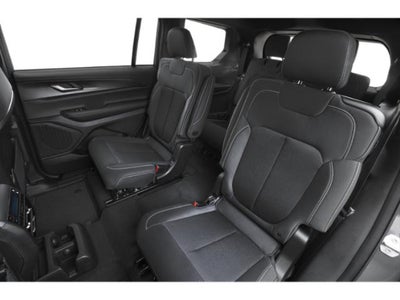2027 Jeep Grand Cherokee GRAND CHEROKEE L LAREDO ALTITUDE 4X2