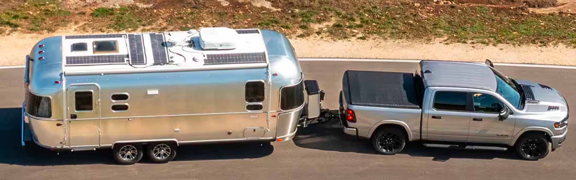 The console details on the 2025 Ram 1500 in Starke, FL